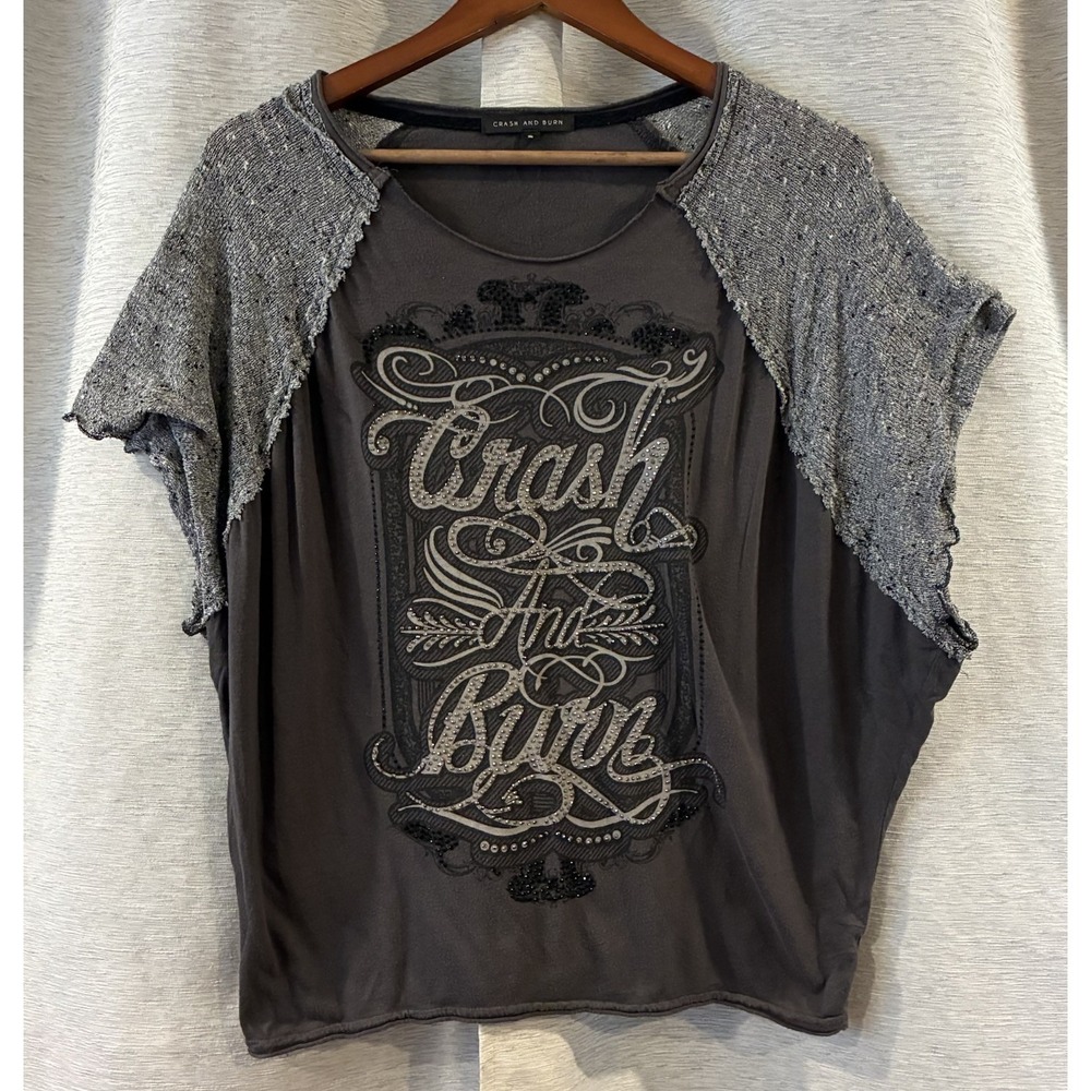 VTG Crash & Burn Shirt‎ Y2K Mall Goth USA Bling Size Small Oversized